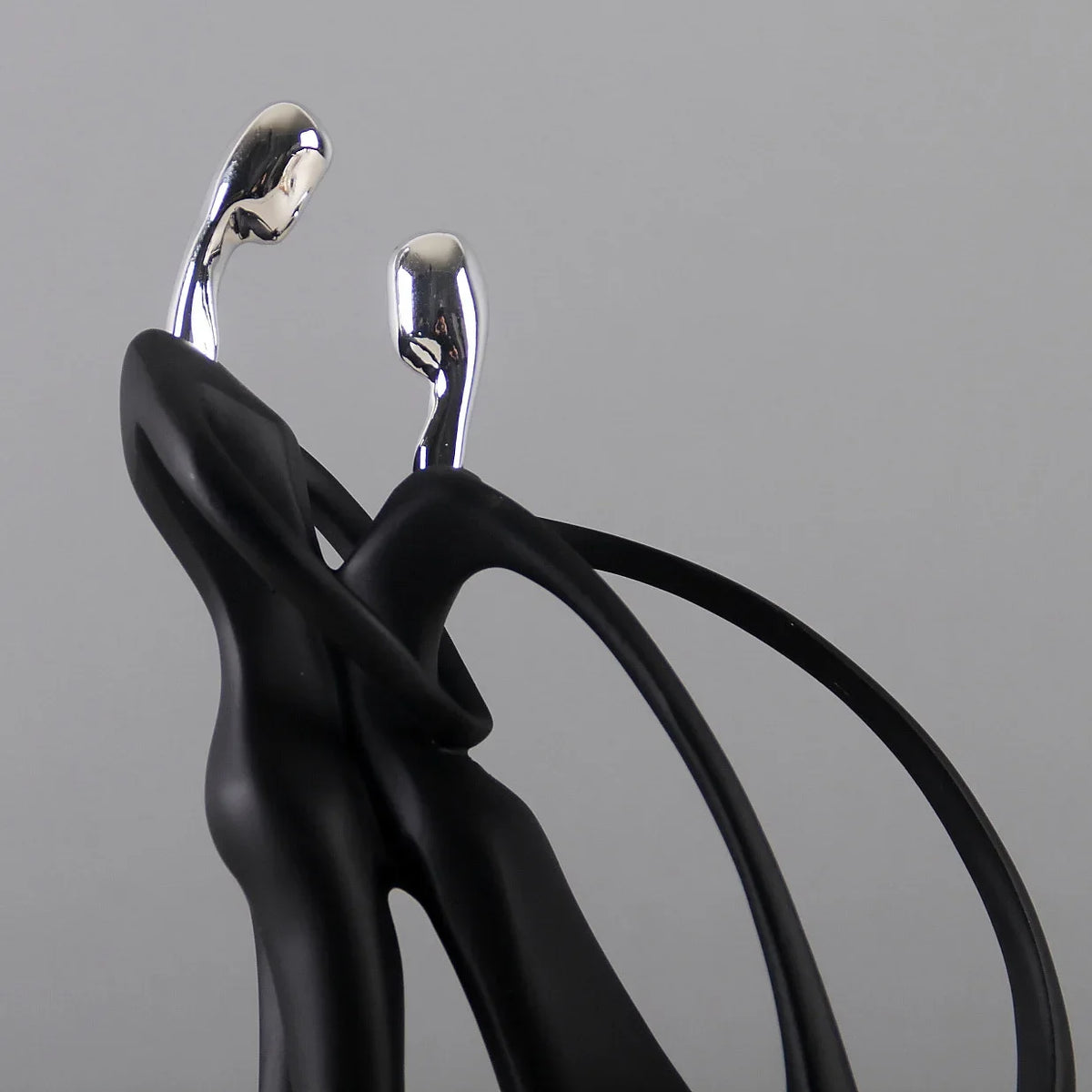 Art Dancing Resin Figure